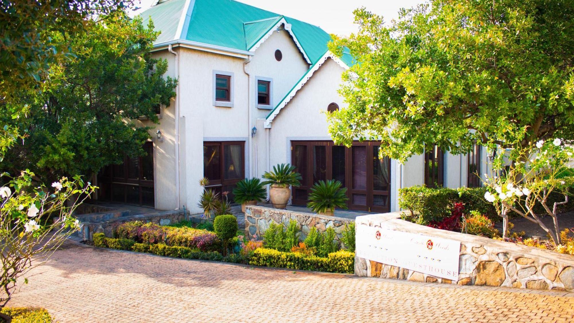 Candlewoods Guesthouse Irene Exterior foto